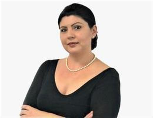 Angela Parau