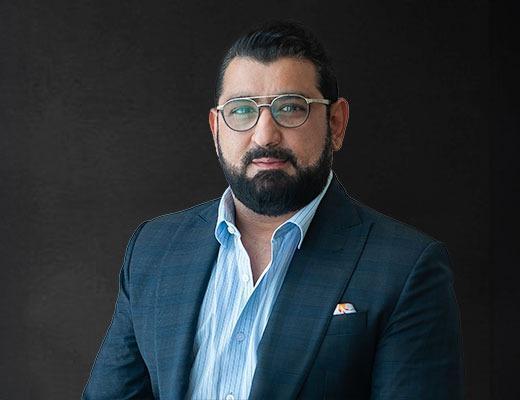Adil Ismail 