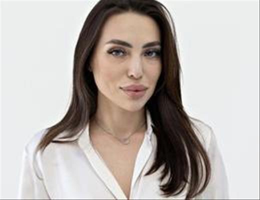 Arina  Korulik