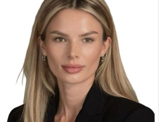 Corinna Zuern