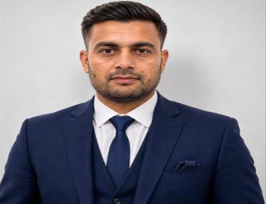 Tariq Mahmood