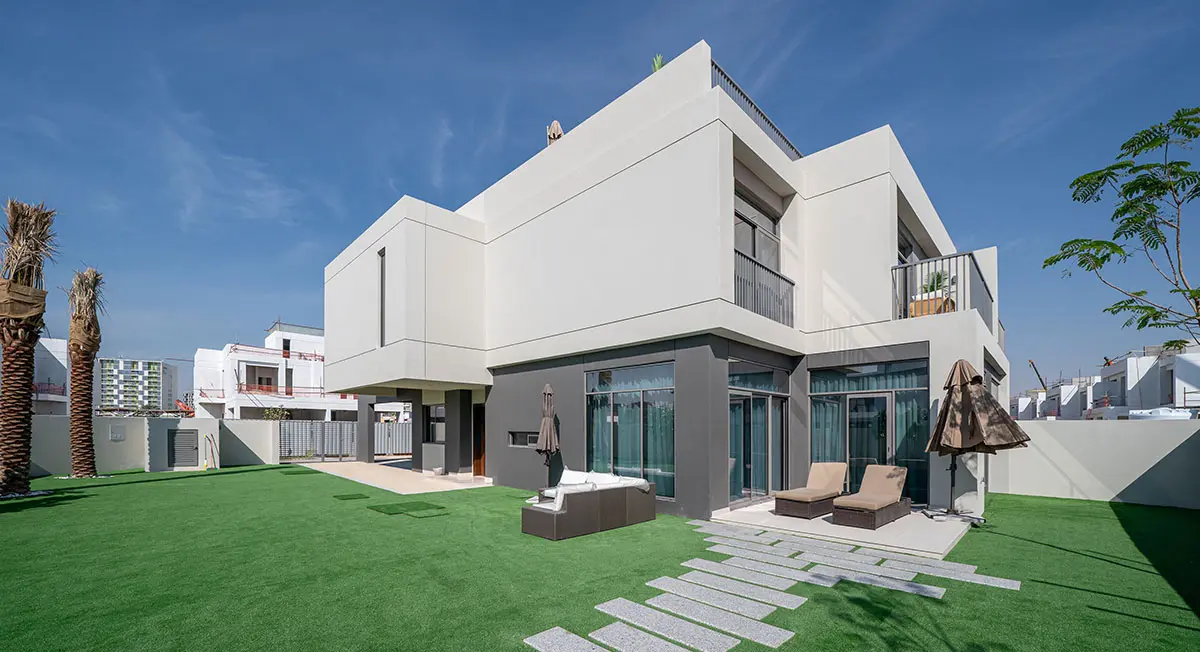 Completed villa with private garden