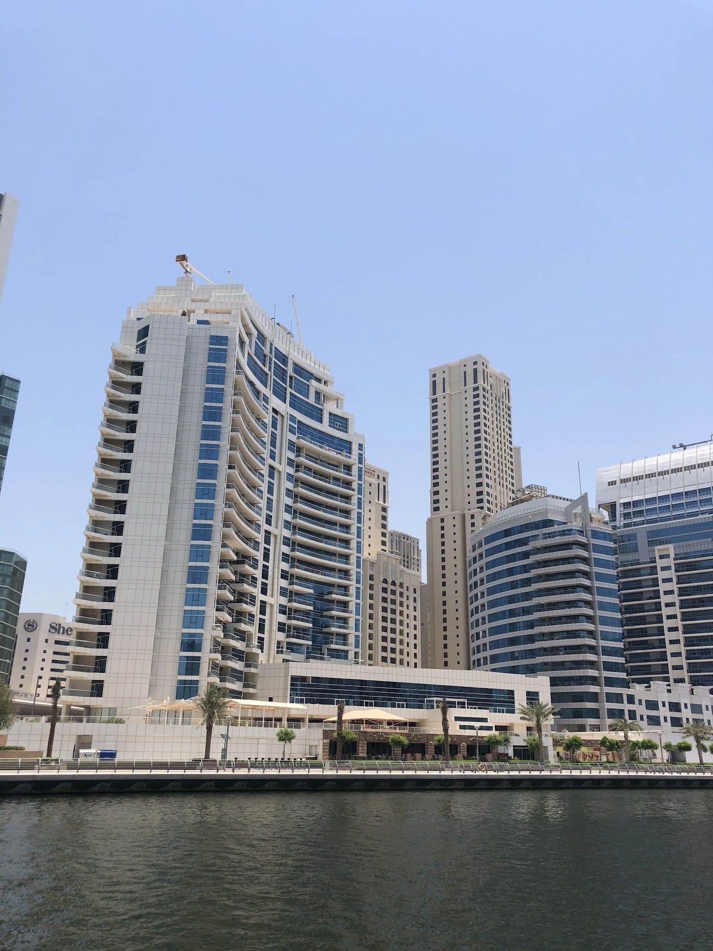 Panoramic Tower, Dubai Marina