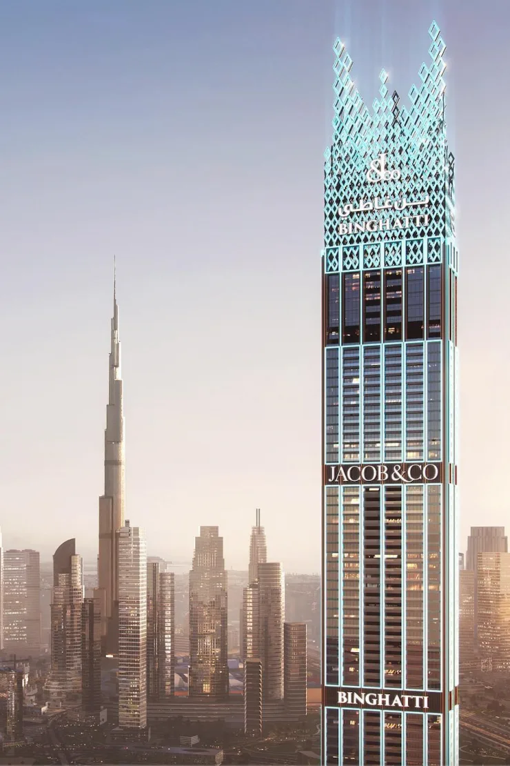 Upper tower with crown and Jacob & Co band