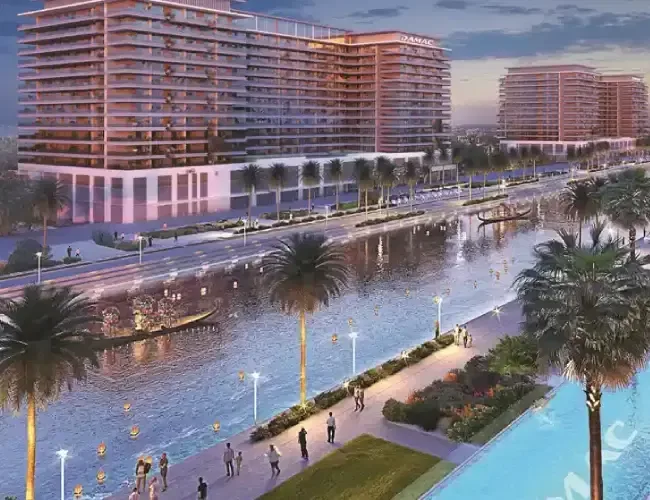 Long block with white podium along the canal