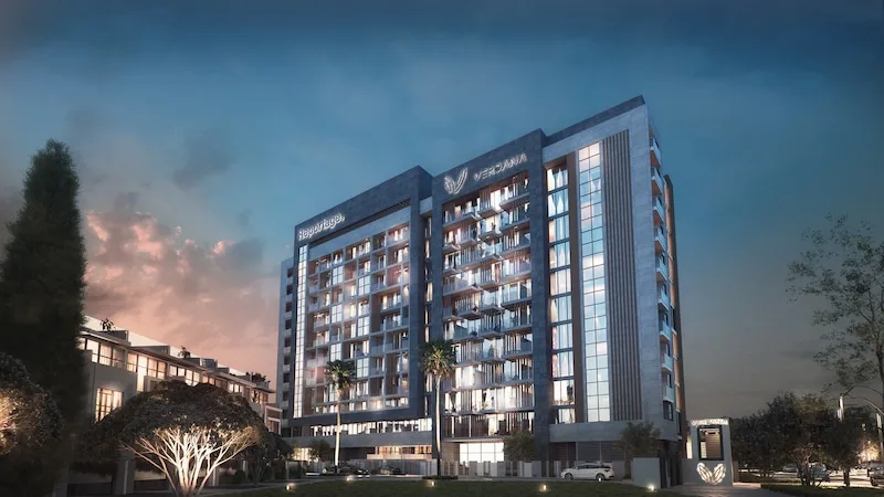 Project picture: Verdana. Dusk view of the Verdana apartment tower