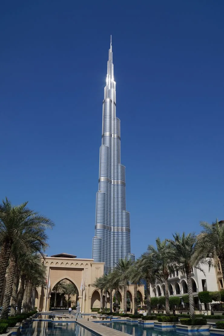 outside, full height, from Souk Al Bahar/Palace Downtown pools