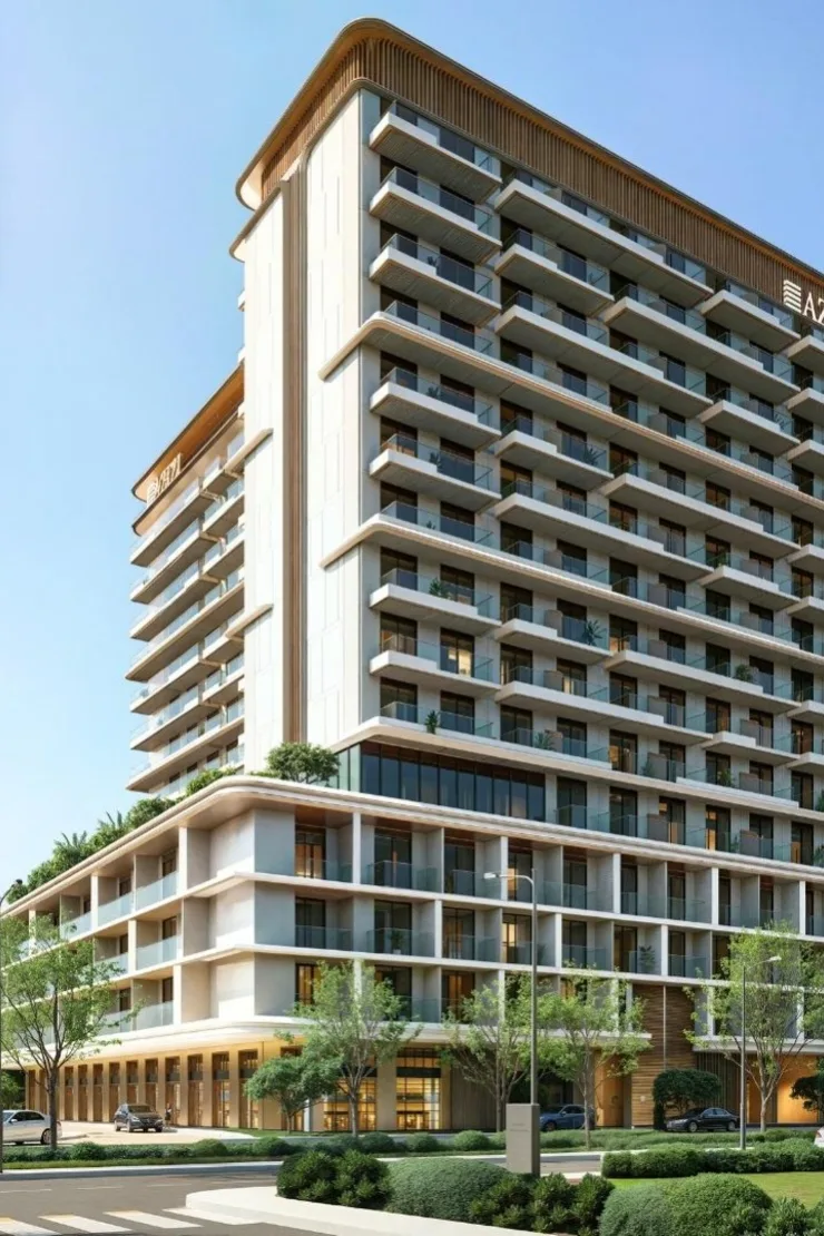 outside full height, corner view