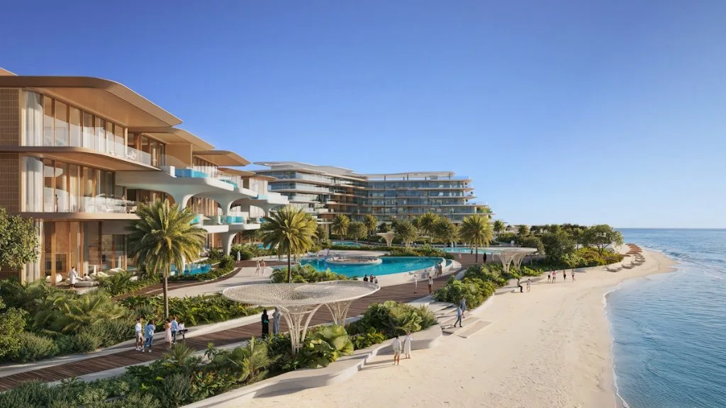 Project picture: Meriva Shores. Terraced facade, pool and beach promenade