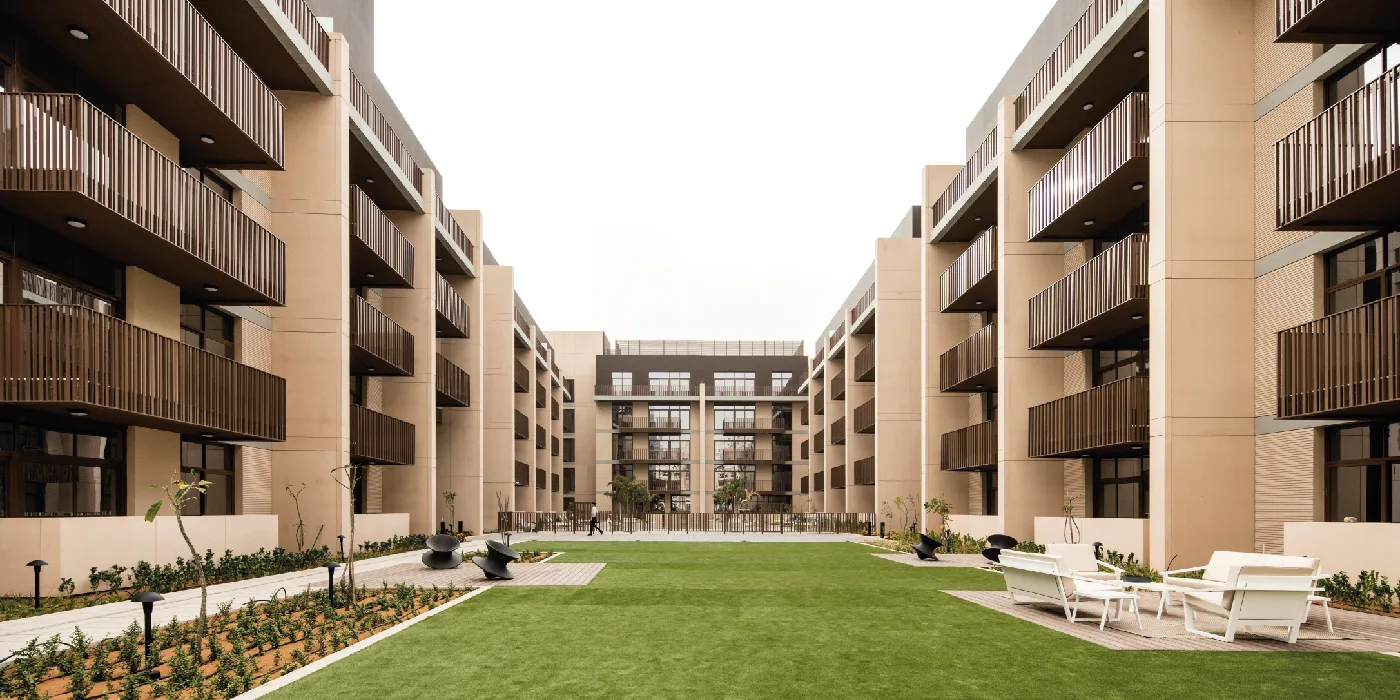 Landscaped lawn courtyard between the residential blocks