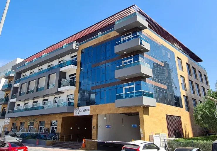 Full corner view of completed Lorena Building
