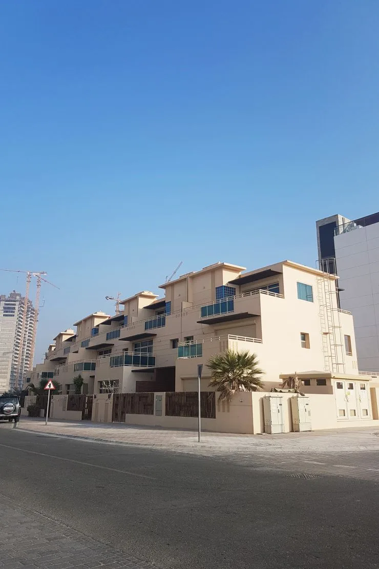 Terraced townhouse block from street corner